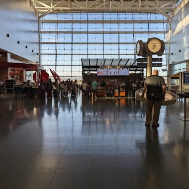 Smoking Areas at Harry Reid Airport (LAS)