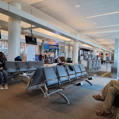 Smoking Area at Manchester–Boston Regional Airport (MHT)
