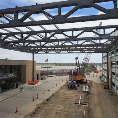 Smoking Zones at Eppley Airfield (OMA) airport