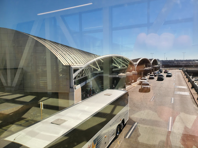 Smoking Areas at San Antonio International Airport (SAT)